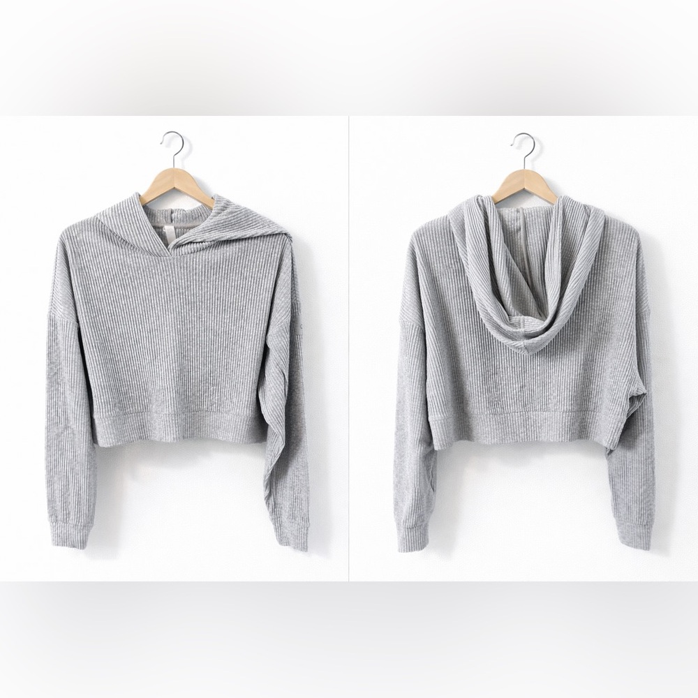 ALO Yoga Light Grey Muse Hoodie